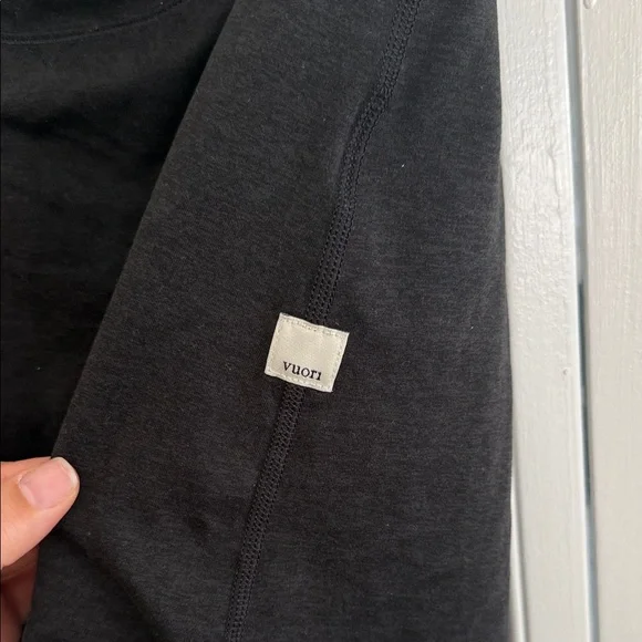 Vuori performance skirt in black heather size large - Picture 5 of 6